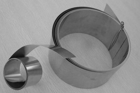 304和304L不銹鋼帶有什么區(qū)別?